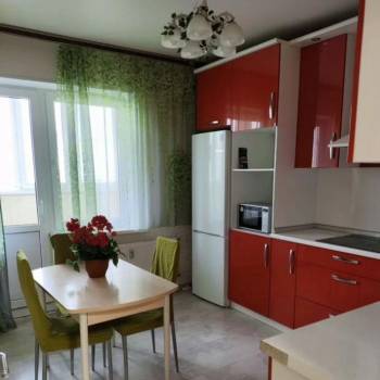 Сдается 1-комнатная квартира, 37 м²