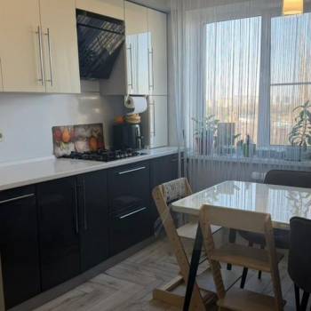 Продается 3-х комнатная квартира, 63,5 м²