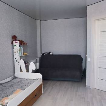 Продается 1-комнатная квартира, 35 м²