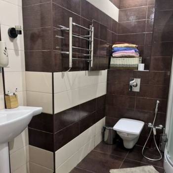 Сдается 1-комнатная квартира, 42 м²