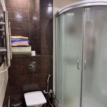 Сдается 1-комнатная квартира, 42 м²