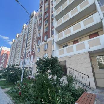 Сдается Многокомнатная квартира, 80 м²