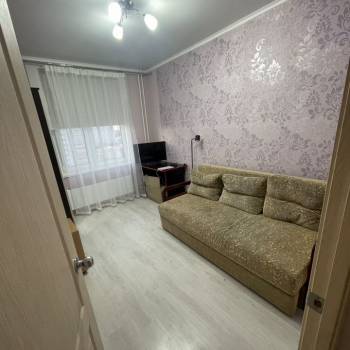 Сдается Многокомнатная квартира, 80 м²
