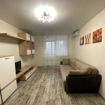 Сдается 2-х комнатная квартира, 56 м²
