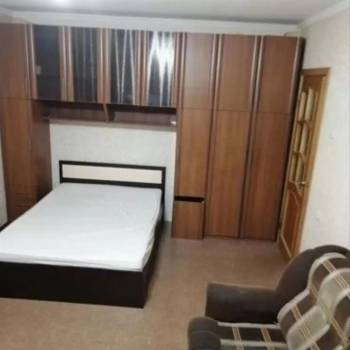 Сдается 1-комнатная квартира, 40 м²