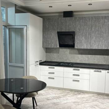 Продается 1-комнатная квартира, 41 м²