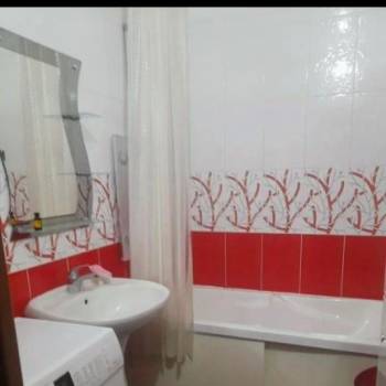 Сдается 2-х комнатная квартира, 60 м²