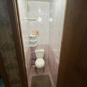 Продается 1-комнатная квартира, 55 м²