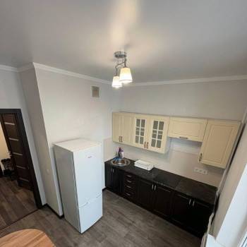 Сдается 1-комнатная квартира, 35 м²