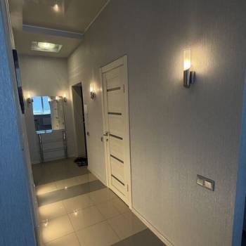 Продается 1-комнатная квартира, 50 м²