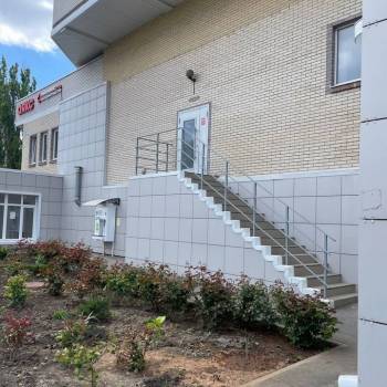 Продается 1-комнатная квартира, 37 м²