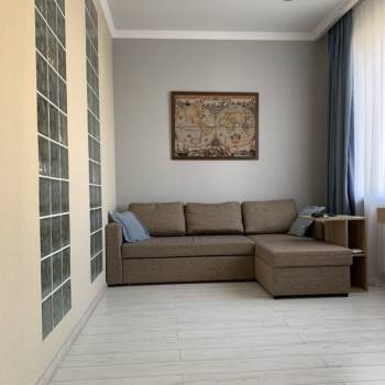Сдается 1-комнатная квартира, 50 м²