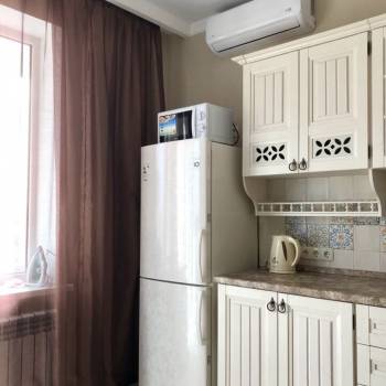Сдается 1-комнатная квартира, 50 м²