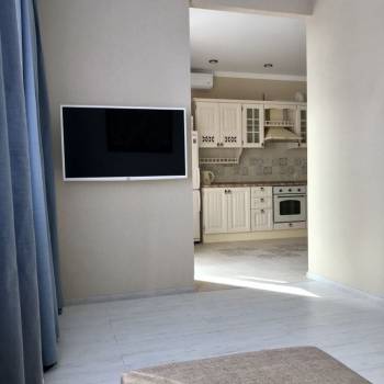 Сдается 1-комнатная квартира, 50 м²