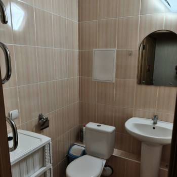 Продается 1-комнатная квартира, 38 м²