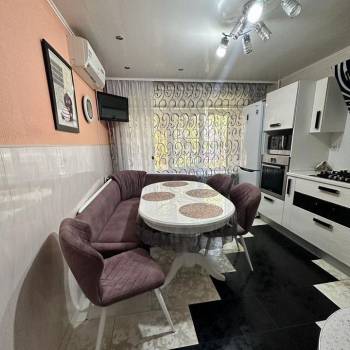 Сдается Многокомнатная квартира, 72 м²