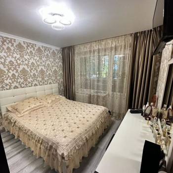 Сдается Многокомнатная квартира, 72 м²