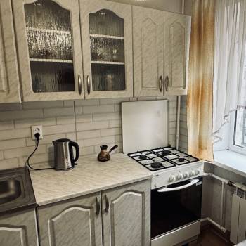 Сдается Многокомнатная квартира, 46,5 м²