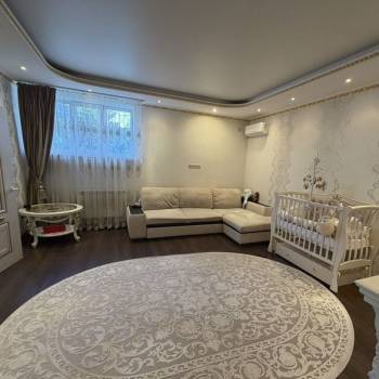 Продается 2-х комнатная квартира, 72 м²