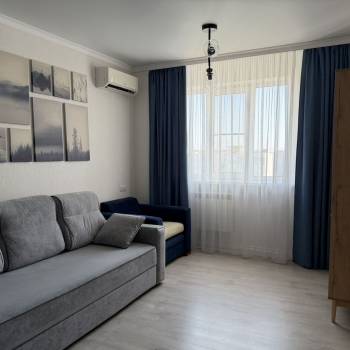 Сдается 1-комнатная квартира, 36 м²