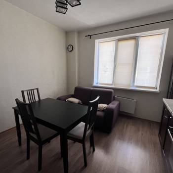 Сдается 1-комнатная квартира, 39 м²