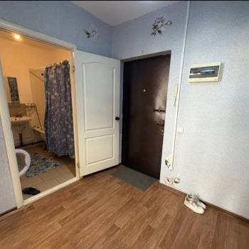 Продается 1-комнатная квартира, 42,7 м²