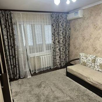 Сдается 1-комнатная квартира, 39 м²