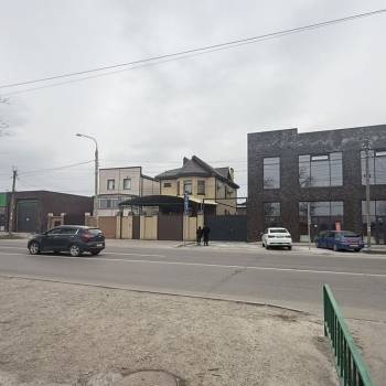 Сдается Нежилое помещение, 160 м²