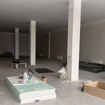 Сдается Нежилое помещение, 160 м²