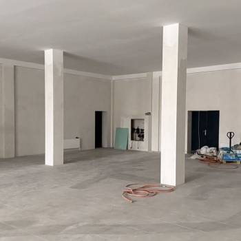 Сдается Нежилое помещение, 160 м²