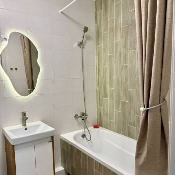 Сдается 1-комнатная квартира, 40 м²