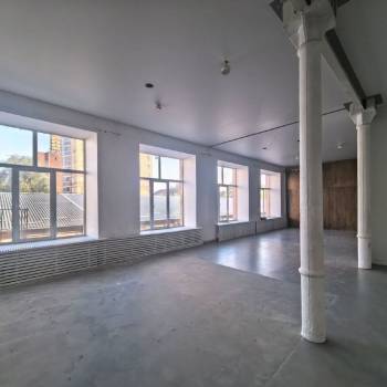 Сдается Нежилое помещение, 160 м²