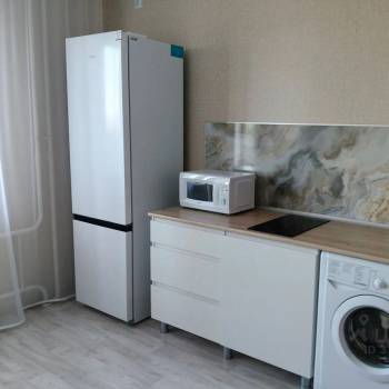 Сдается 1-комнатная квартира, 37 м²
