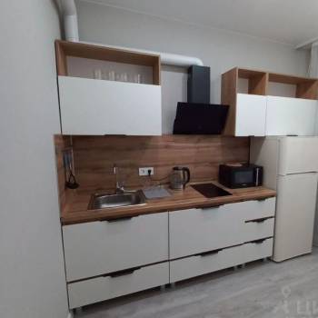 Сдается 1-комнатная квартира, 38 м²