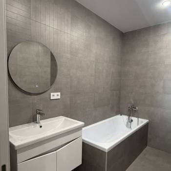Сдается 2-х комнатная квартира, 70 м²