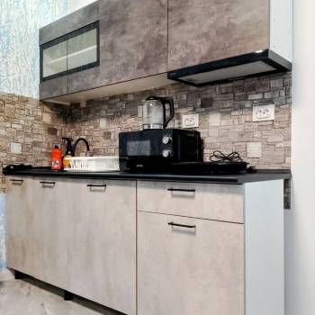 Продается 1-комнатная квартира, 18 м²