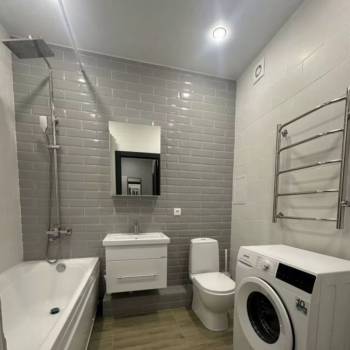 Продается 1-комнатная квартира, 40 м²