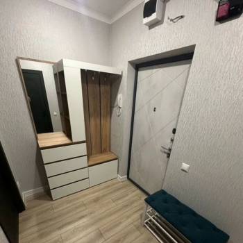 Продается 1-комнатная квартира, 40 м²