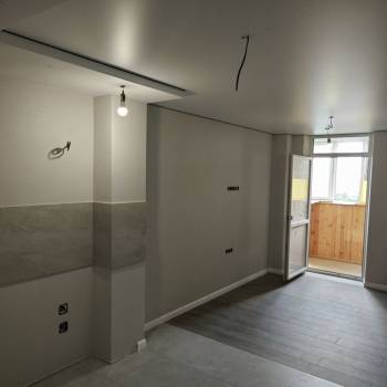 Продается 1-комнатная квартира, 54 м²