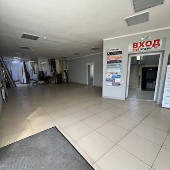 Сдается Нежилое помещение, 254 м²