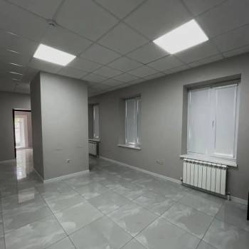 Сдается Нежилое помещение, 153 м²