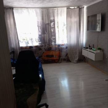 Продается Многокомнатная квартира, 110 м²