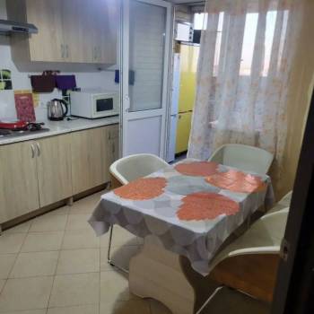 Сдается 2-х комнатная квартира, 60 м²
