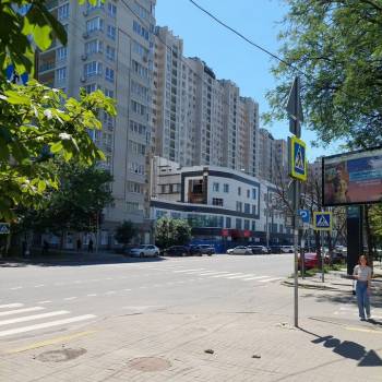 Сдается 1-комнатная квартира, 46,8 м²