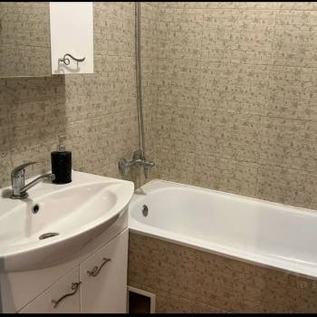 Продается 2-х комнатная квартира, 56 м²