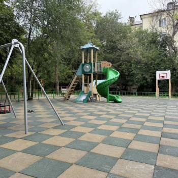 Продается 1-комнатная квартира, 77,1 м²