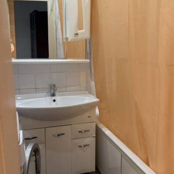Сдается 2-х комнатная квартира, 54 м²