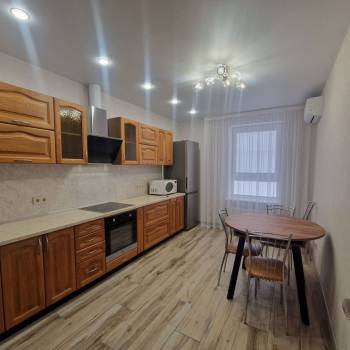 Сдается 2-х комнатная квартира, 56 м²