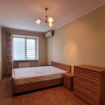 Сдается Многокомнатная квартира, 64 м²