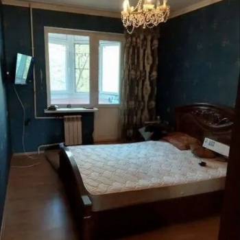 Сдается Многокомнатная квартира, 80 м²